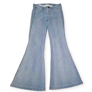 Free People Light Wash Flare Leg 70s Style Denim Jeans